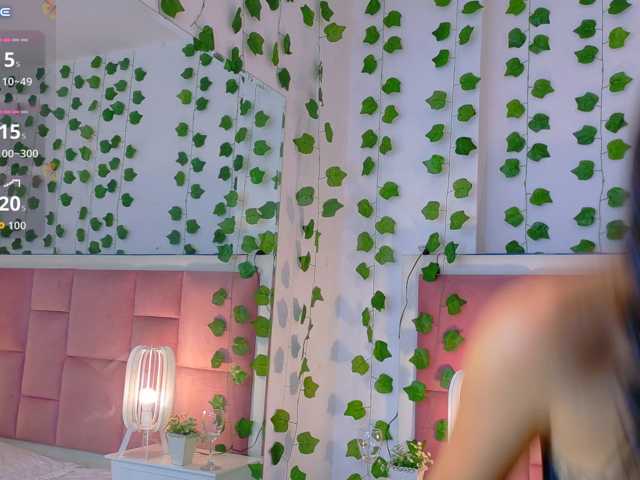 kailysweet1 live cam on BongaCams