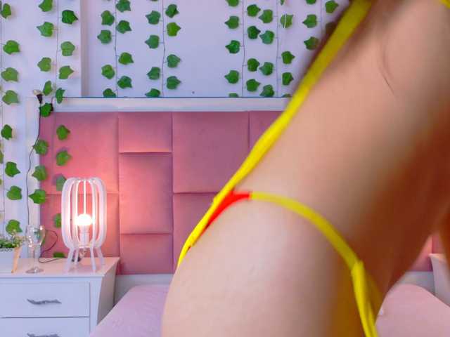kailysweet1 live cam on BongaCams