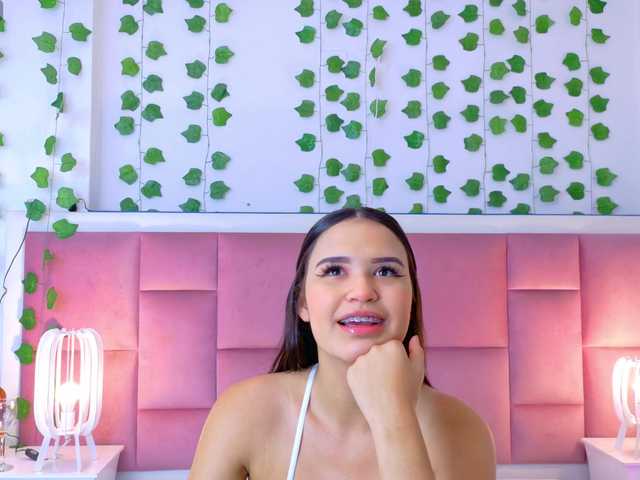 kailysweet1 live cam on BongaCams