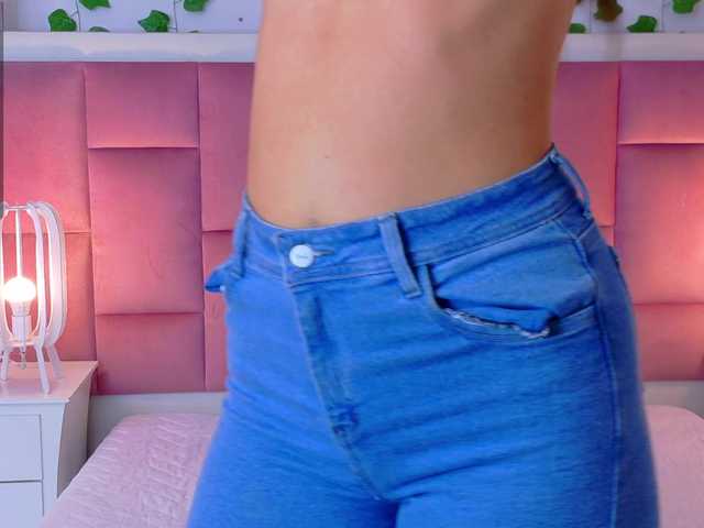 kailysweet1 live cam on BongaCams
