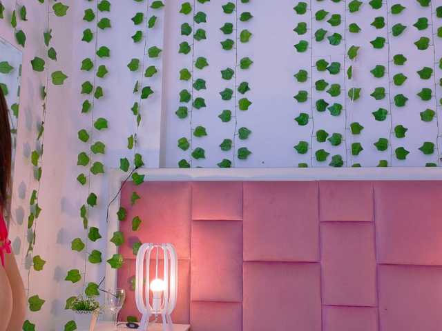 kailysweet1 live cam on BongaCams