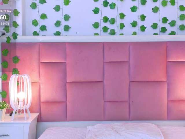 kailysweet1 live cam on BongaCams
