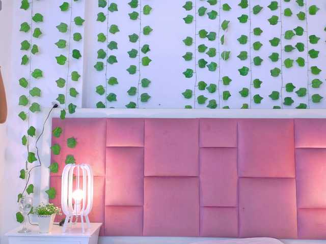 kailysweet1 live cam on BongaCams