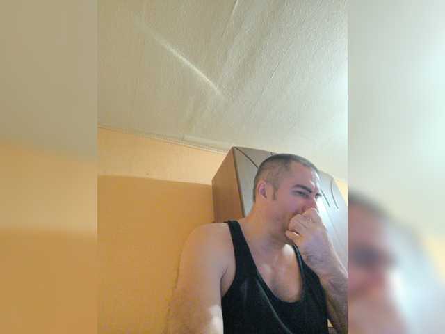 Arman777888 — live male cam