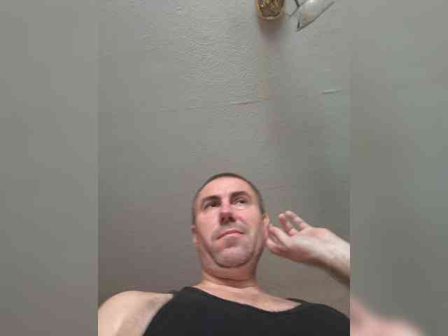 Vetalll777 Live Webcam on BongaCams