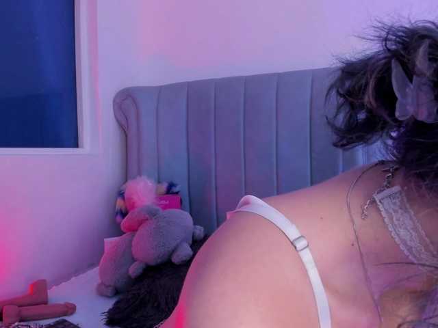 AlexaFoxy18