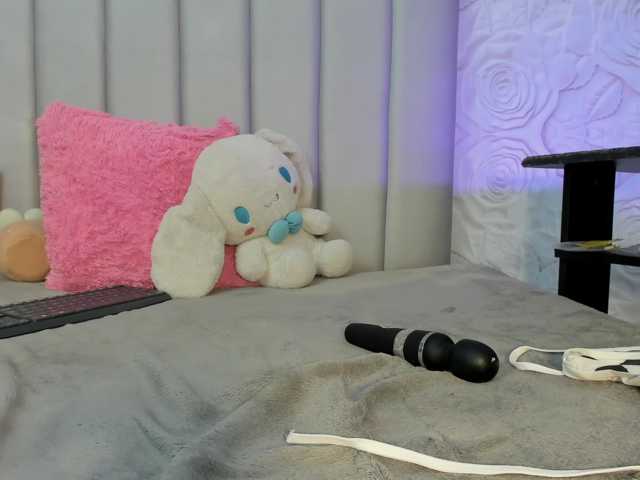 AlexaFoxy18