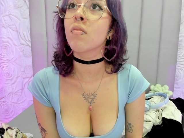 AlexaFoxy18