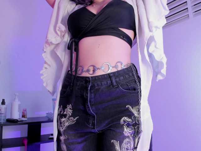 AlexaFoxy18