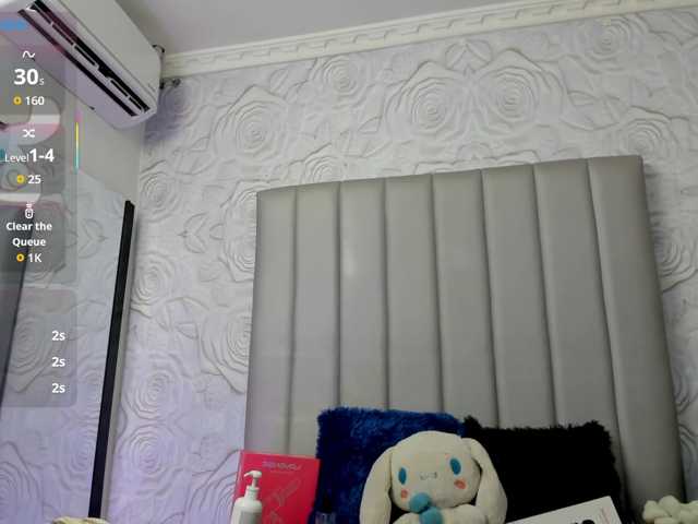 AlexaFoxy18