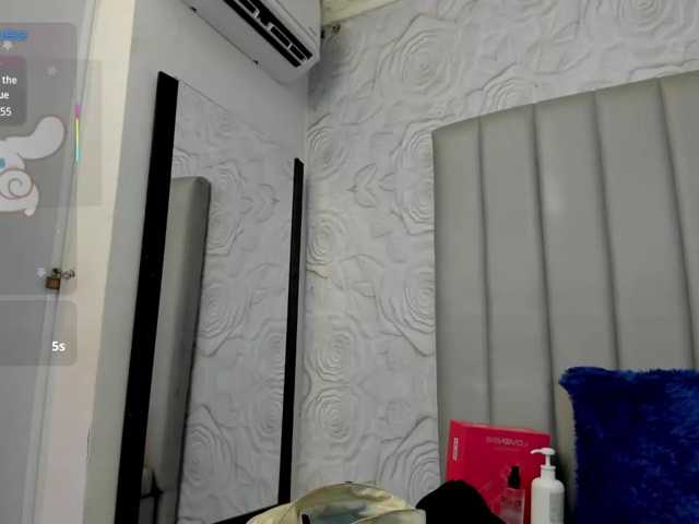 AlexaFoxy18