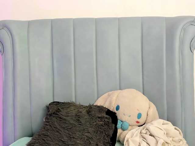 AlexaFoxy18 live cam preview