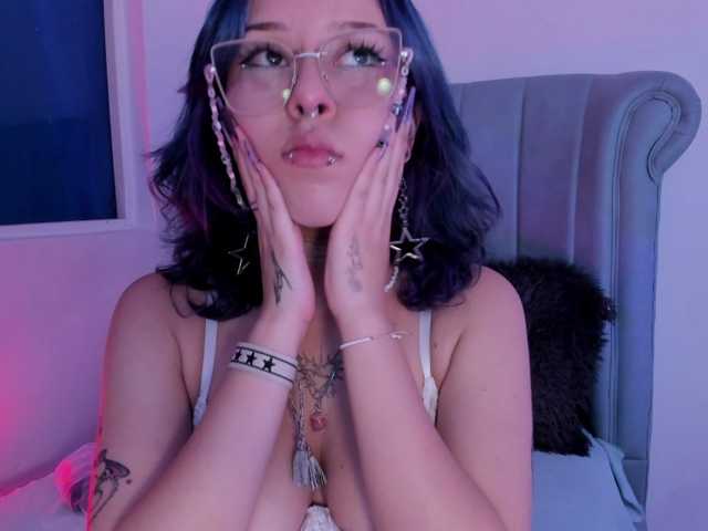 AlexaFoxy18