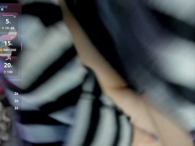 AlexaFoxy18 live cam on BongaCams
