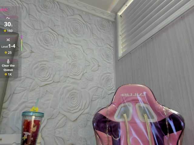 AlexaFoxy18