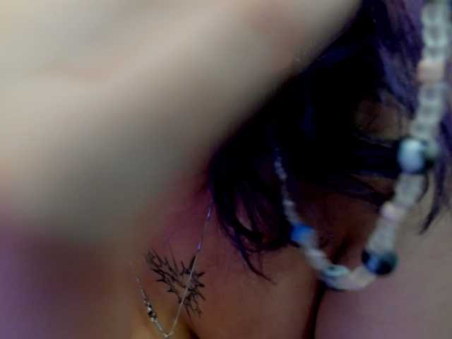 AlexaFoxy18
