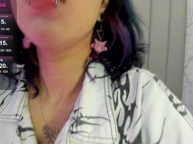 AlexaFoxy18