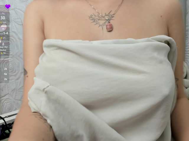 AlexaFoxy18 live cam on BongaCams