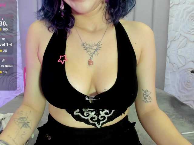AlexaFoxy18