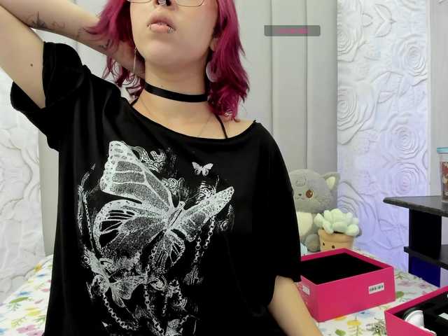 AlexaFoxy18