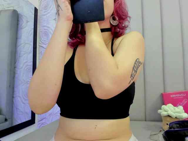 AlexaFoxy18 webcam