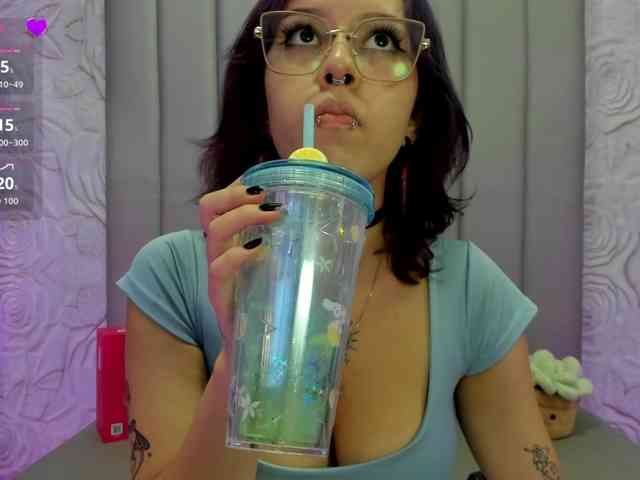 AlexaFoxy18 AlexaFoxy18