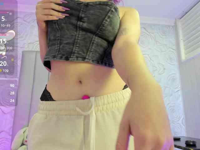 AlexaFoxy18