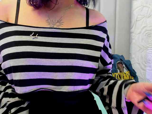 AlexaFoxy18
