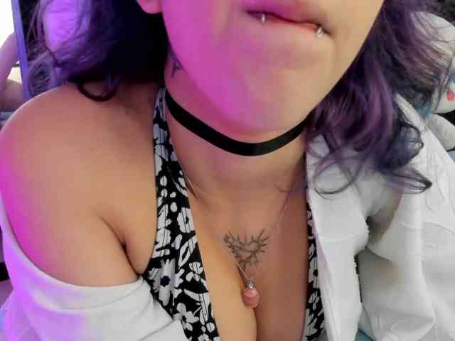 AlexaFoxy18