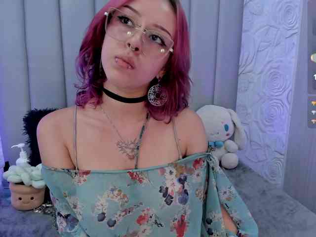 AlexaFoxy18 webcam
