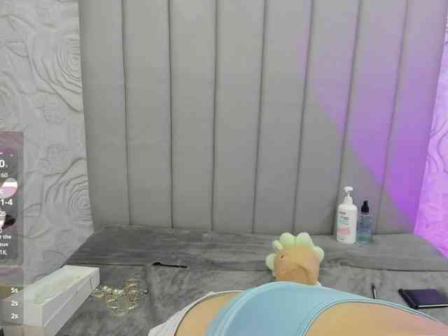 AlexaFoxy18
