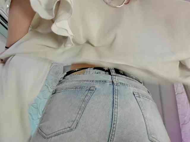AlexaFoxy18 webcam