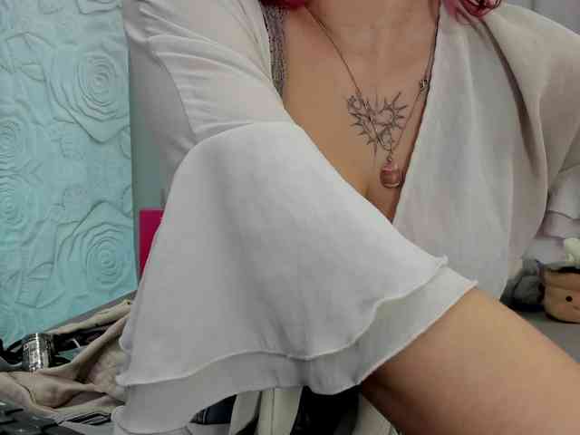 AlexaFoxy18