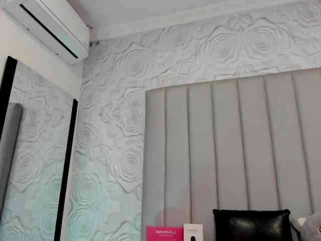 AlexaFoxy18 webcam