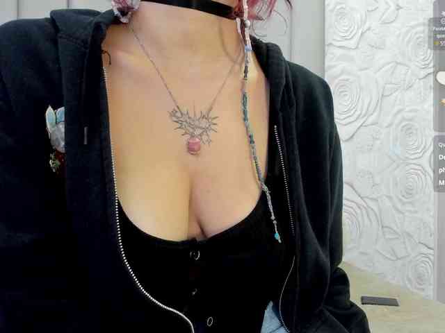 AlexaFoxy18