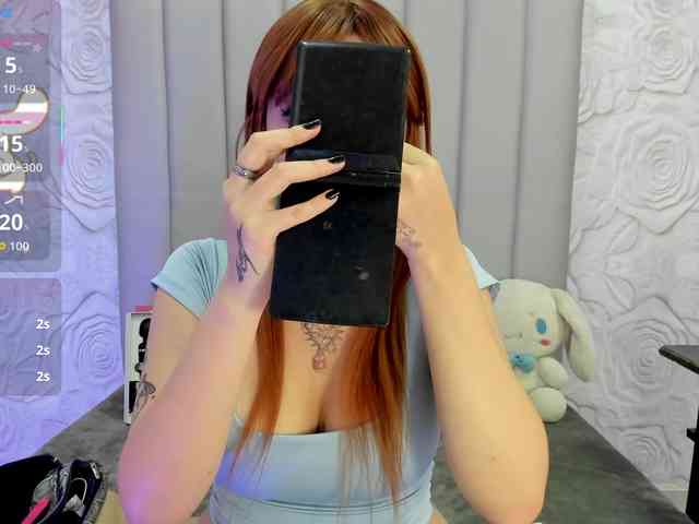 AlexaFoxy18 webcam
