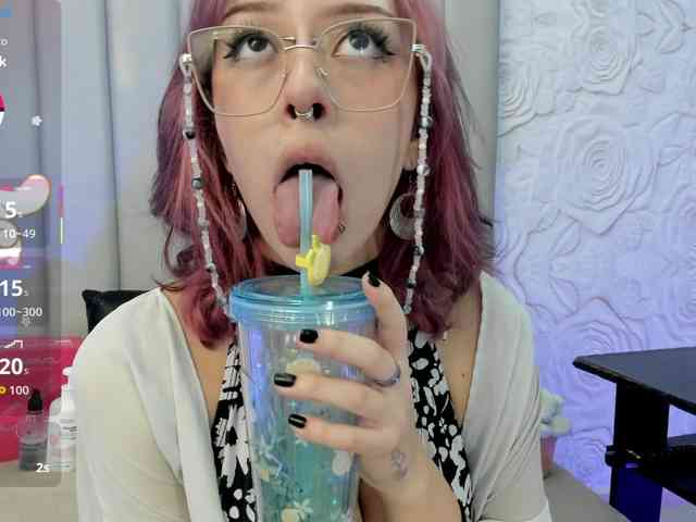 AlexaFoxy18 webcam