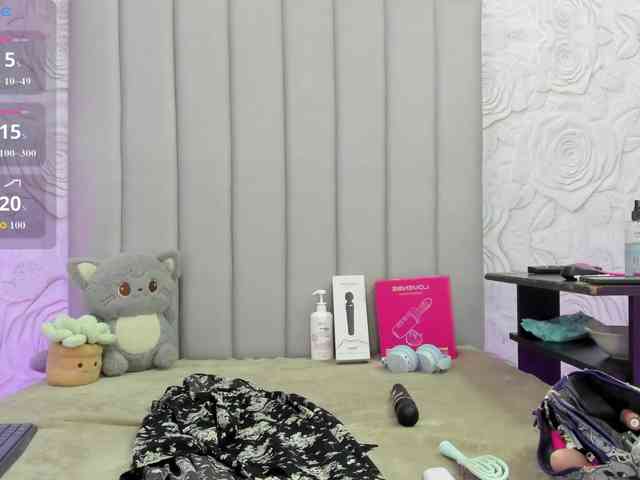 AlexaFoxy18