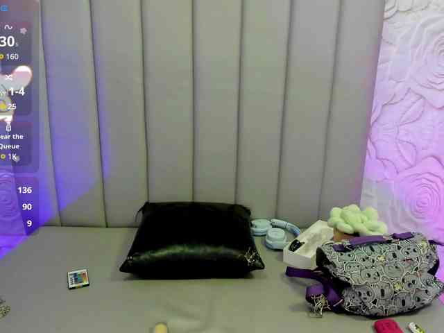 AlexaFoxy18 Live Webcam on BongaCams