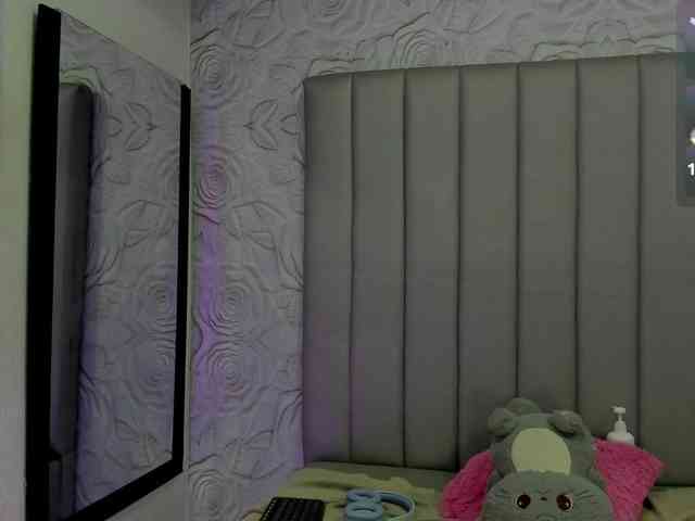 AlexaFoxy18 webcam