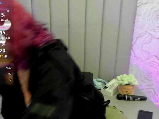 AlexaFoxy18