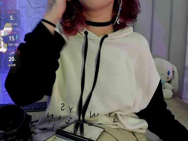 AlexaFoxy18