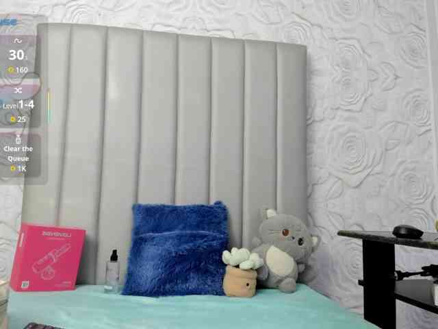 AlexaFoxy18