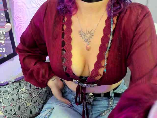 AlexaFoxy18 webcam