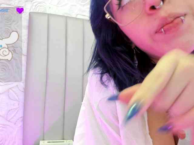 AlexaFoxy18