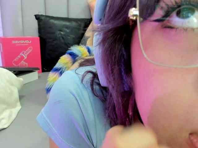 AlexaFoxy18