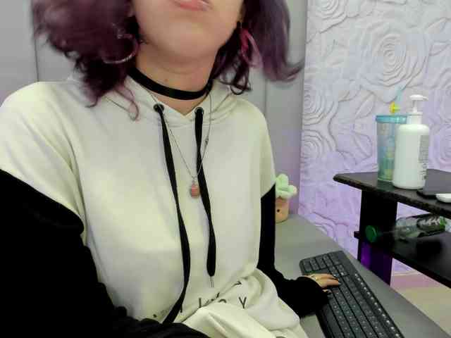 AlexaFoxy18 webcam