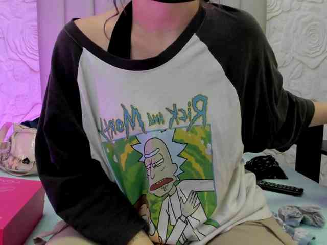 AlexaFoxy18