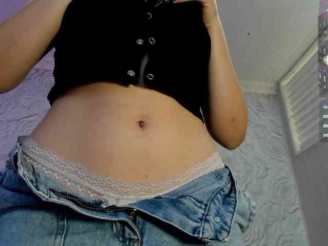 AlexaFoxy18