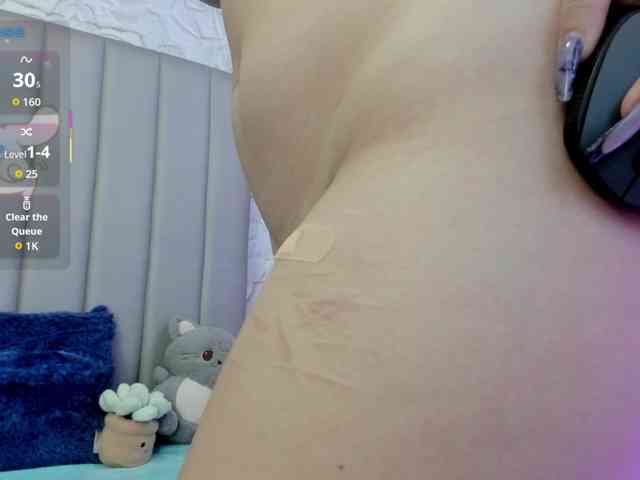 AlexaFoxy18